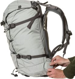 Mystery Ranch Scepter 50 Alpine Backpack 12 Mystery Ranch Scepter 50 Alpine Backpack -Comprehensive outdoor sports 296f7d57 444e 4099 add2 9915c624f972WF19 Scepter 50 mist Profile Stowable Belt 2060