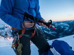 MSR DynaLock Ascent Carbon Mountaineering Poles 23 MSR DynaLock Ascent Carbon Mountaineering Poles -Comprehensive outdoor sports 2daddcbc 5db1 4442 95ad 7cf25cdbe85410237 MSR SS 2 DSC4733