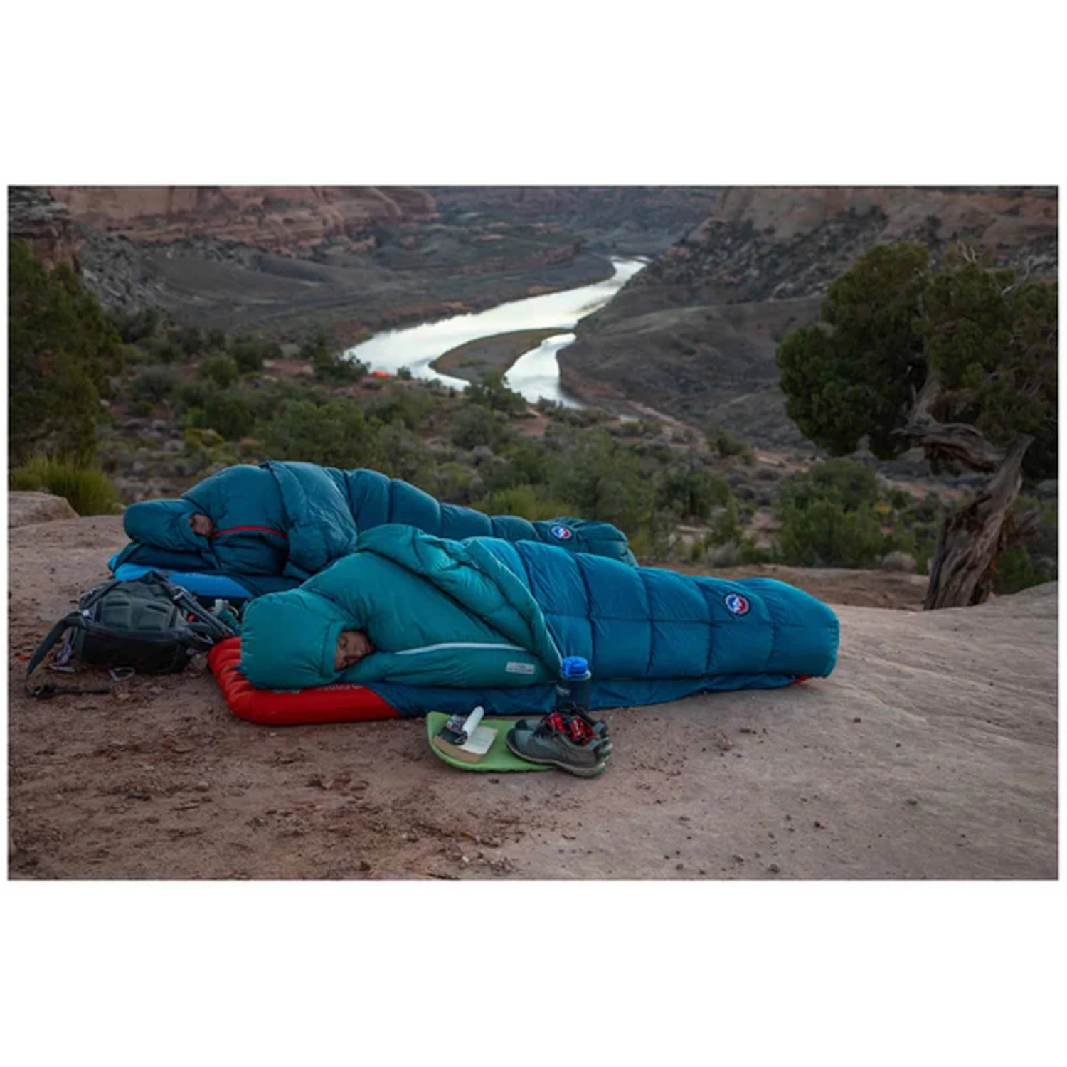 Big Agnes Roxy Ann 3N1 30° Women's Down Sleeping Bag System 7 Big Agnes Roxy Ann 3N1 30° Women's Down Sleeping Bag System - Image 7