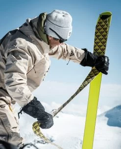 BLACK CROWS Pilus Corvus Freebird Climbing Skins Pair 12 BLACK CROWS Pilus Corvus Freebird Climbing Skins Pair -Comprehensive outdoor sports 70bcf2aa fd4f 487e 9f1b a9b044db4a67 zllo1127g