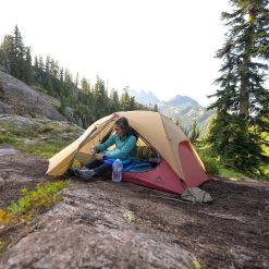 MSR Freelite 1 V3 Ultralight Backpacking Tent -Comprehensive outdoor sports 8fa8cbc6 4c4c 4b84 b2ec b42e2042f803 2022 msr freelite cascades rinckenberger 8199copy2copy