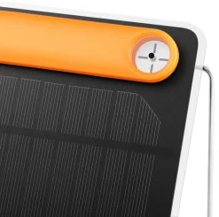 Biolite SolarPanel 5+ Portable Solar Device Charger -Comprehensive outdoor sports 8fcc027c ed62 448d a46f 5725a771abbfSolarPanel5 product4 5c67eb07 c8b2 4f12 a104 24a710adf528 1