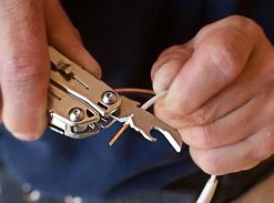 Leatherman Wingman Pocket Multitool & Sheath -Comprehensive outdoor sports 984b7c5f 8569 4599 9955 9e94aca46c1a11 wingman wire stripper