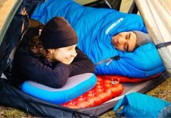 Sea To Summit Aeros Premium Inflatable Camping Pillow 26 Sea To Summit Aeros Premium Inflatable Camping Pillow -Comprehensive outdoor sports 9effa2a0 ec3f 4931 a4d7 4cceefd3deceAeros Pillow Premium In Use women backpacking 1308b957 1