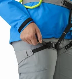 Arcteryx AR-385a Women's Rock Climbing Harness -Comprehensive outdoor sports AR 385a Harness Women s Pegasus Leg Loop