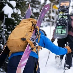 Osprey Soelden Technical Snow/Ski Backpack 30 Osprey Soelden Technical Snow/Ski Backpack -Comprehensive outdoor sports F23 Soelden42ArtisanYellow 10004570 EvaCapozzola Exp 4 15 25 23 13copy