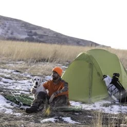 Klymit Static V Airbed Inflatable Camping Mattress -Comprehensive outdoor sports Klymit StaticV 06SVGR01C LifeStyle4 v1 900x900