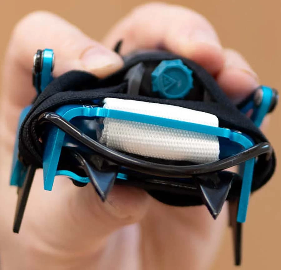 Blue Ice Harfang Ultralight Crampons 8 Blue Ice Harfang Ultralight Crampons - Image 8