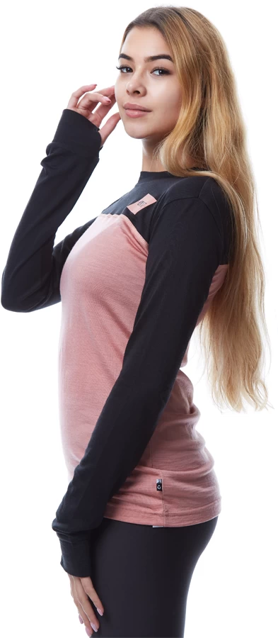 Picture Malyn Merino Women's Thermal Top 3 Picture Malyn Merino Women's Thermal Top - Image 3