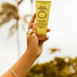 Sun Bum Original Sunscreen Face Lotion Cream -Comprehensive outdoor sports SB Hawaii Product Lifestyle Sun Face 50 01 1400x1400