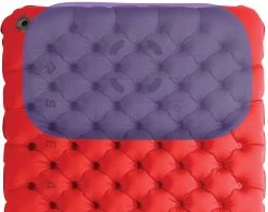 Sea To Summit Comfort Plus Insulated Mat Camping Airbed -Comprehensive outdoor sports SeatoSummit 0024 AMCPXTINS ComfortPlusXTASCInsulatedMat USP 01 PillowLock