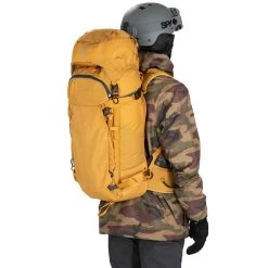 Osprey Soelden Technical Snow/Ski Backpack 27 Osprey Soelden Technical Snow/Ski Backpack -Comprehensive outdoor sports Soelden 42L F23 OnBody3 ArtisanYellowcopy