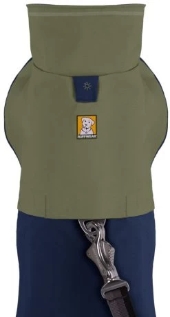 Ruffwear Sun Shower Jacket Waterproof Dog Coat -Comprehensive outdoor sports WebJPG 05303 Sun Shower Midnight Blue Neck Detail Leash