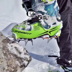 Black Diamond Serac Clip Mountaineering & Ski Crampon -Comprehensive outdoor sports d649a328 b1a6 4450 911a 89e965117de5 zllo1270