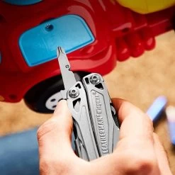 Leatherman Wingman Pocket Multitool & Sheath -Comprehensive outdoor sports jjet0776