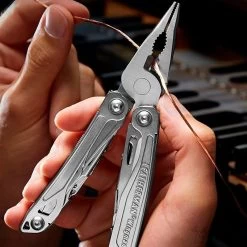 Leatherman Wingman Pocket Multitool & Sheath -Comprehensive outdoor sports jjet0777
