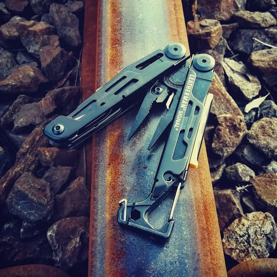 Leatherman Signal Compact Multipliers Utility Tool 17 Leatherman Signal Compact Multipliers Utility Tool - Image 17