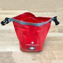 LIFESYSTEMS Waterproof Portable First Aid Kit -Comprehensive outdoor sports oofg06387