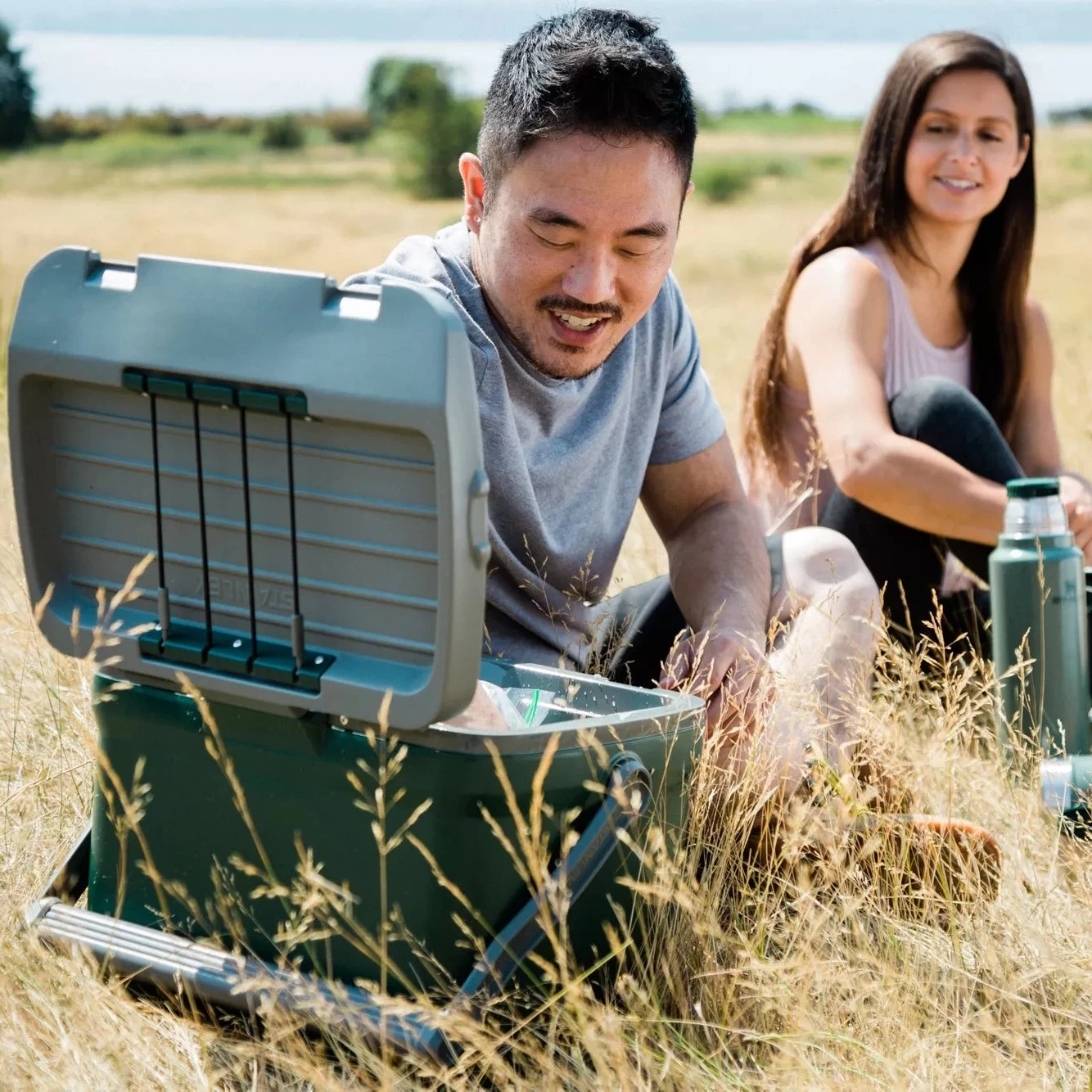 Stanley Easy Carry Outdoor Cooler Camping Coolbox 7 Stanley Easy Carry Outdoor Cooler Camping Coolbox - Image 7