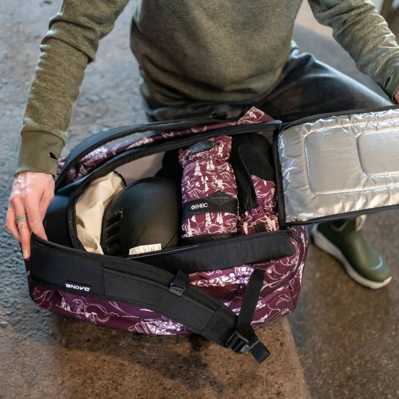 Dakine Boot Pack Snowboard/Ski Helmet Bag 6 Dakine Boot Pack Snowboard/Ski Helmet Bag - Image 6