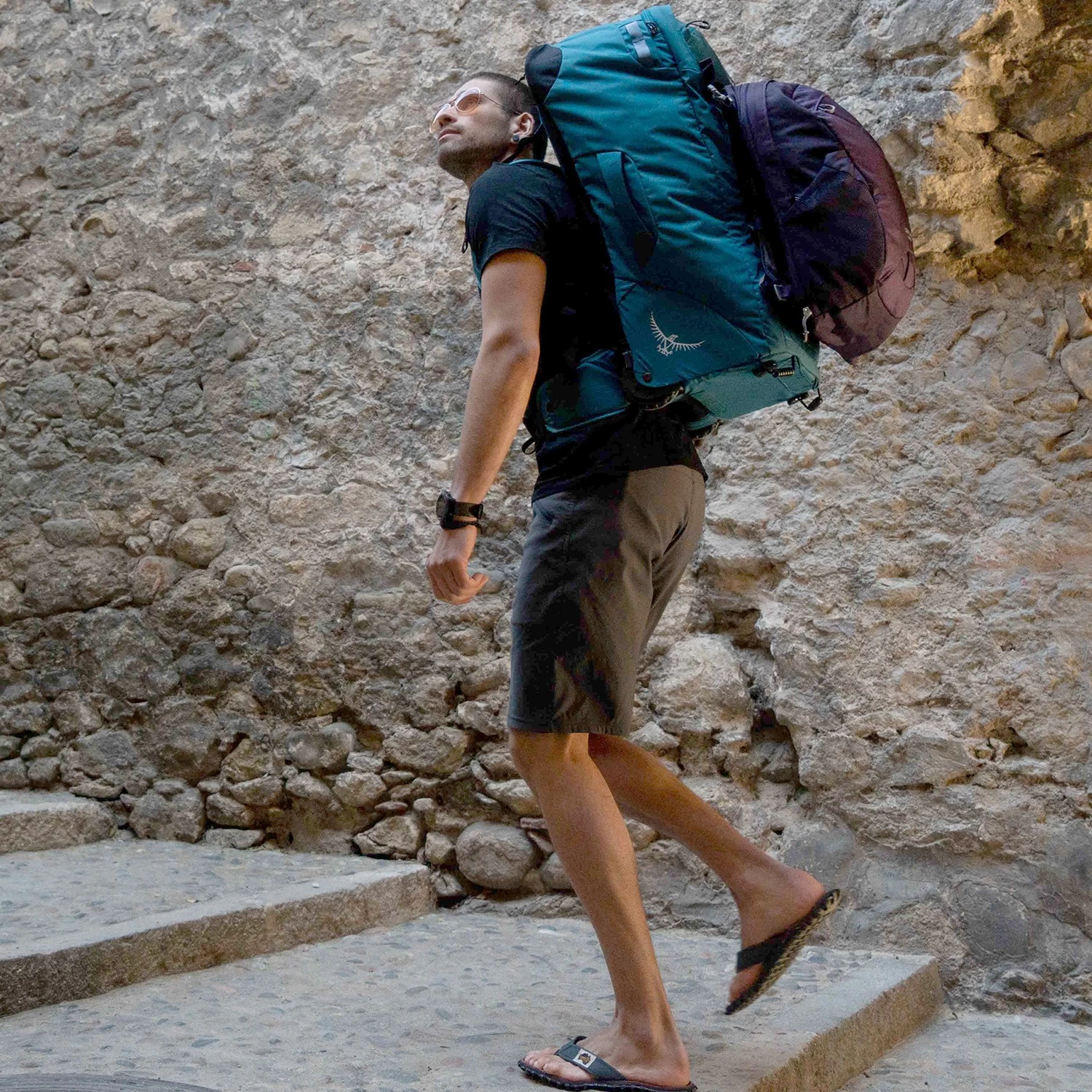 Osprey Farpoint Wheeled Travel Pack/Backpack 8 Osprey Farpoint Wheeled Travel Pack/Backpack - Image 8