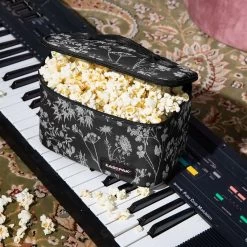 Eastpak Oval Lunch Picnic Cooler -Comprehensive outdoor sports t4518