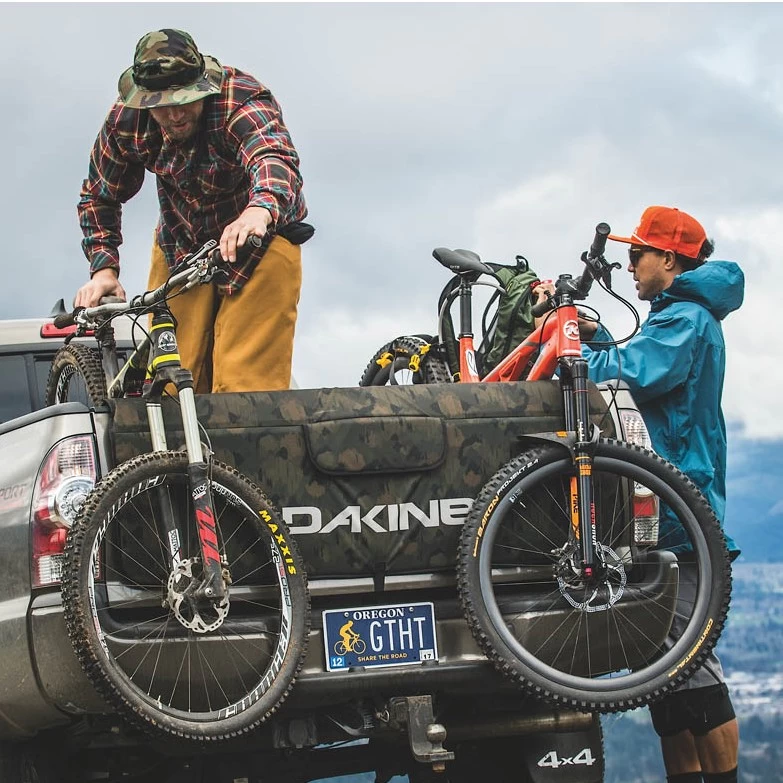 Dakine DLX Pickup Pad Padded Bike Tailgate Protection 5 Dakine DLX Pickup Pad Padded Bike Tailgate Protection - Image 5