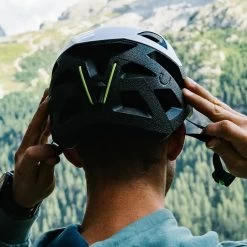 Edelrid Salathe Lightweight Climbing Helmet -Comprehensive outdoor sports zllo277c